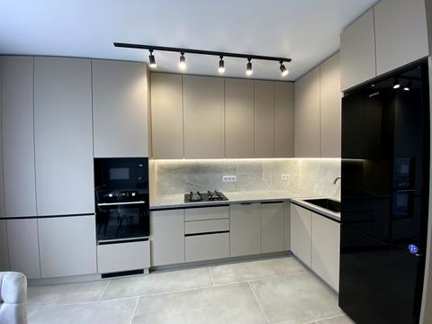 квартира по адресу Александра Довженко ул., 31