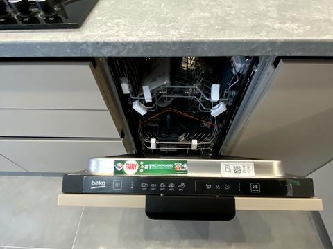 квартира по адресу Александра Довженко ул., 31