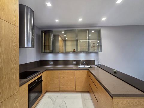 квартира за адресою Дніпровська набережна вул., 14