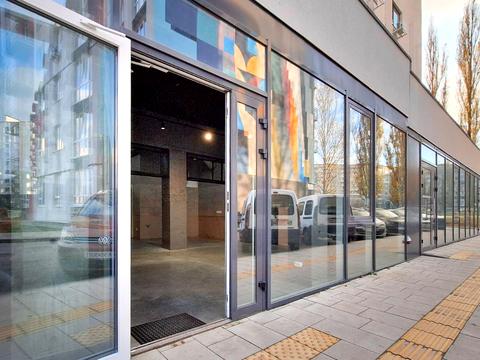 коммерческая по адресу Королёва ул., 9в