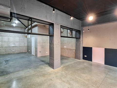 комерційна за адресою Корольова вул., 9в