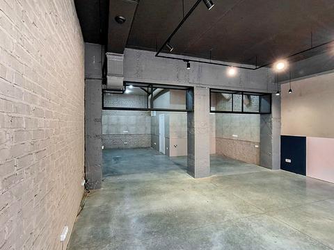 комерційна за адресою Корольова вул., 9в