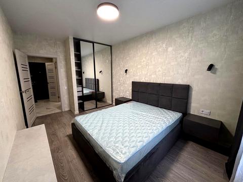 квартира за адресою Дніпровська набережна вул., 20-Б