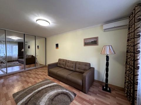 квартира за адресою Старокозацька вул. (Комсомольська), 70