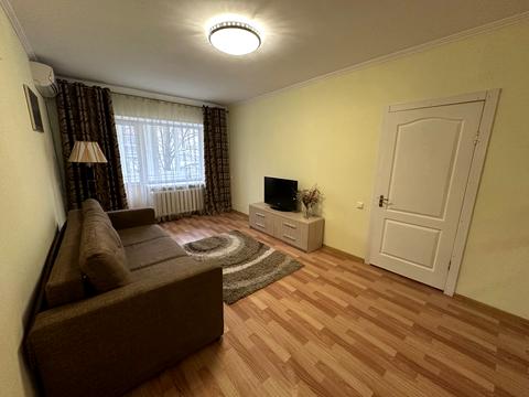 квартира за адресою Старокозацька вул. (Комсомольська), 70