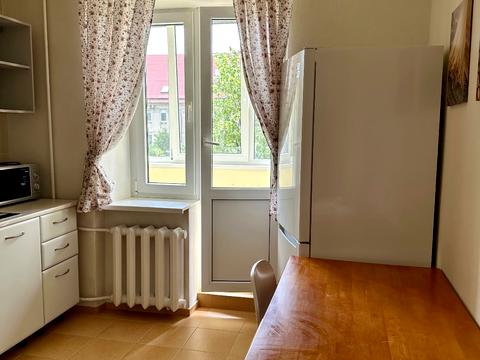 квартира за адресою Олександра Довженка вул., 14