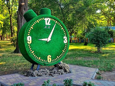 квартира за адресою Олексія Вадатурського вул. (Маршала Малиновського), 15