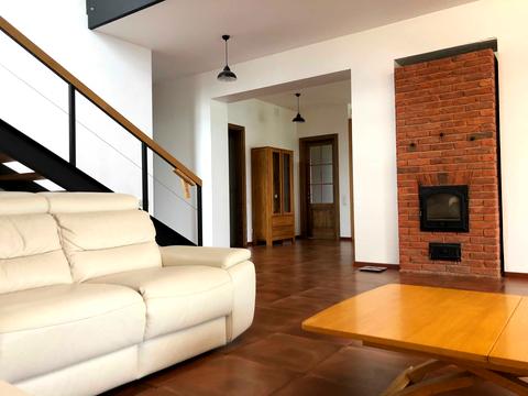 будинок за адресою Соборна вул. ()