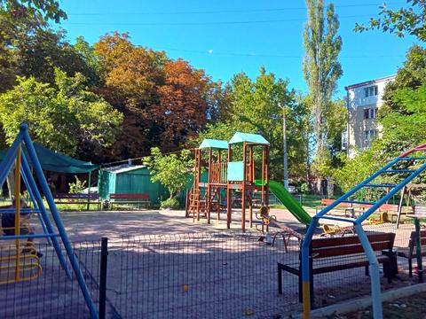 квартира за адресою Олексія Вадатурського вул. (Маршала Малиновського), 15