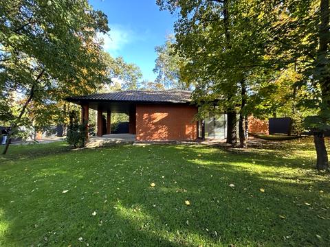 дом по адресу Антония Михайловского ул.