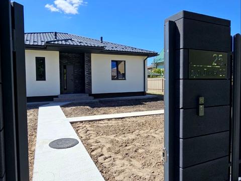 дом по адресу Лінія 23, 25