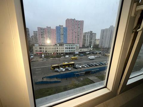 квартира по адресу Червоной Калины просп. (Владимира Маяковского), 68