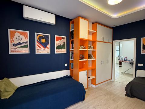 квартира по адресу Днепровские Пороги ул., 15-Б