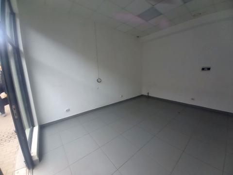 комерційна за адресою Парусний пров., 9