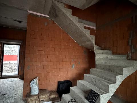 будинок за адресою Ольги Кобилянської вул. (Достоєвського), 1