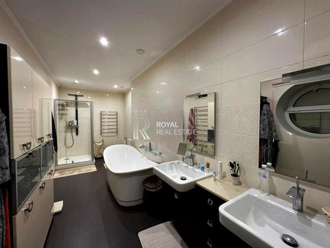 будинок за адресою Прикордонна вул.