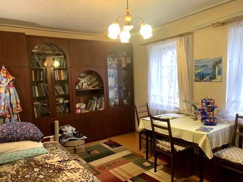 будинок за адресою Молодогвардійська вул., 1