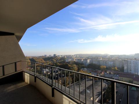 квартира за адресою Джорджа Вашингтона вул. (Батальна), 1