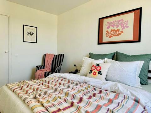 квартира за адресою Дніпровська набережна вул., 11