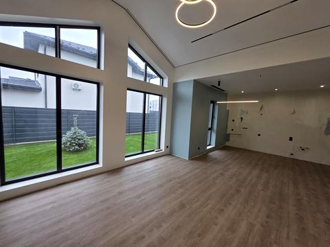 будинок за адресою Прикордонна