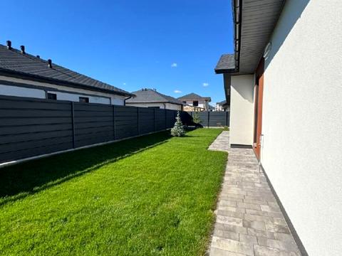 будинок за адресою Прикордонна