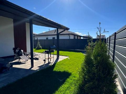 будинок за адресою Прикордонна