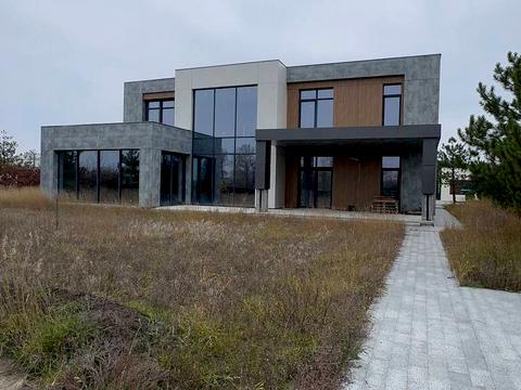 будинок за адресою Центральна