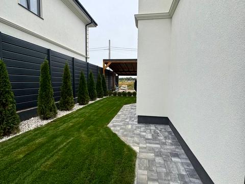 будинок за адресою Прикордонна