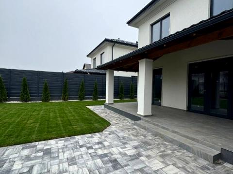 будинок за адресою Прикордонна