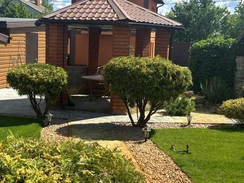 дом по адресу Рожева