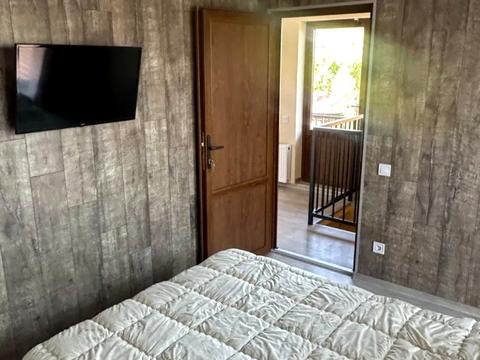 дом по адресу Рожева