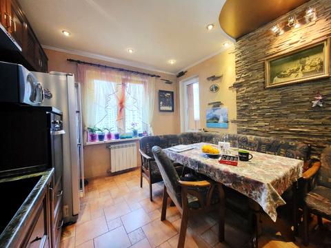 квартира по адресу Урловская ул., 9