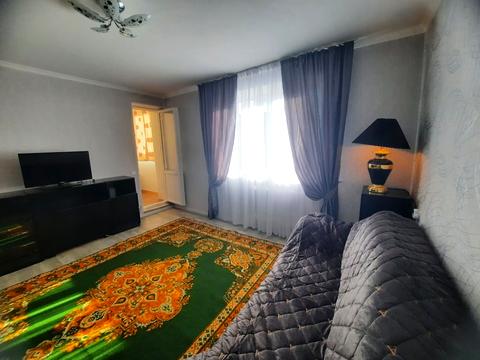 квартира за адресою Академіка Корольова вул., 118