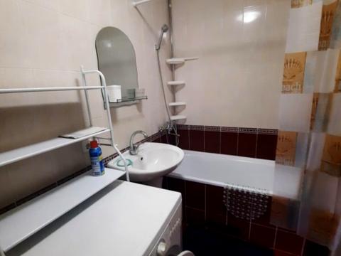 квартира за адресою Академіка Корольова вул., 118