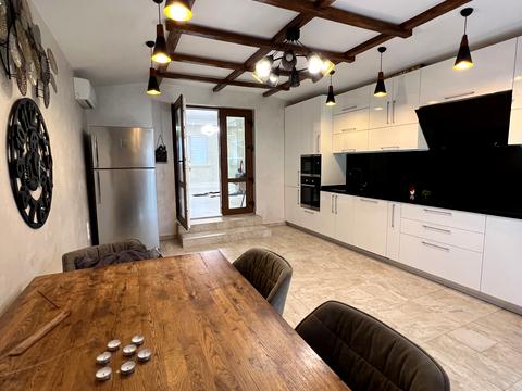 дом по адресу Жемчужная ул.