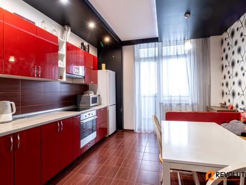 квартира за адресою Миколи Ушакова вул., 1-Б