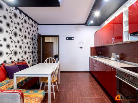 квартира за адресою Миколи Ушакова вул., 1-Б