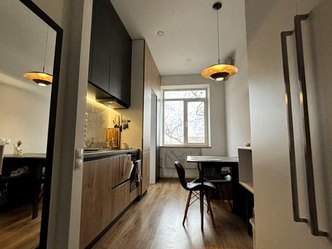 квартира за адресою Олександра Кошиця вул. (Караваєва), 3