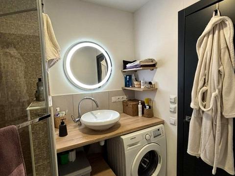 квартира за адресою Олександра Кошиця вул. (Караваєва), 3