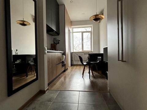 квартира за адресою Олександра Кошиця вул. (Караваєва), 3