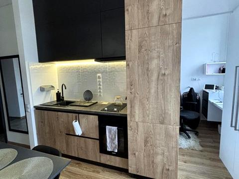 квартира за адресою Олександра Кошиця вул. (Караваєва), 3