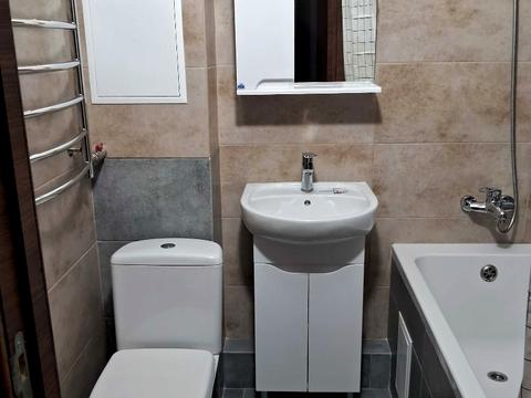 квартира за адресою Дніпровська набережна вул., 5-А