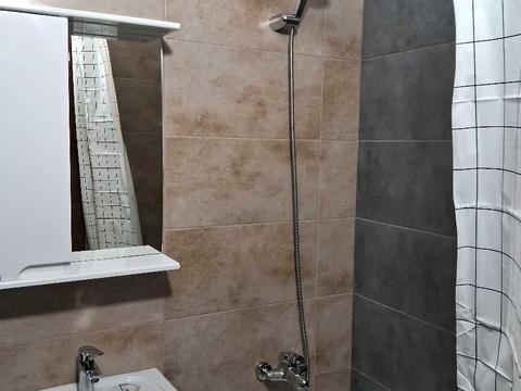 квартира за адресою Дніпровська набережна вул., 5-А