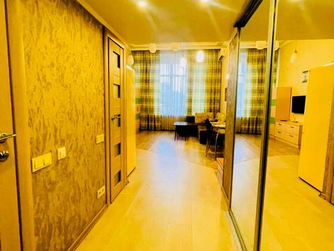 квартира за адресою Літературна вул., 12