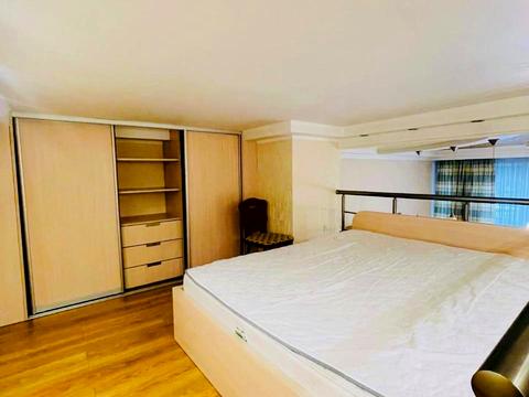 квартира за адресою Літературна вул., 12