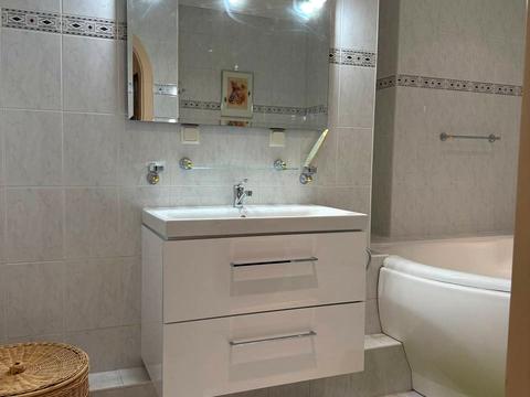 квартира за адресою Приозерна вул., 10