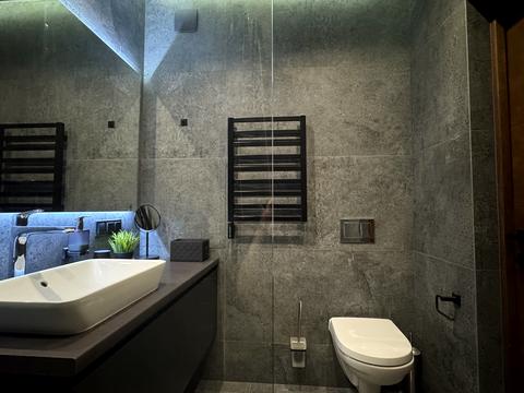 квартира за адресою Зарічна вул., 3-А