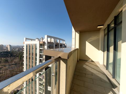 квартира за адресою Князя Романа Мстиславича вул. (Генерала Жмаченка), 28-Б