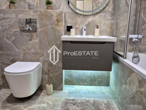 квартира за адресою Олександра Олеся вул., 9-А