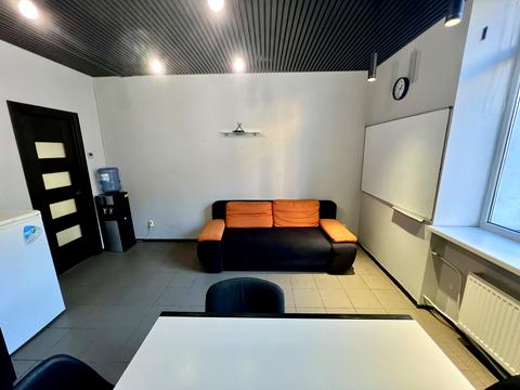 комерційна за адресою Героїв УПА вул., 73